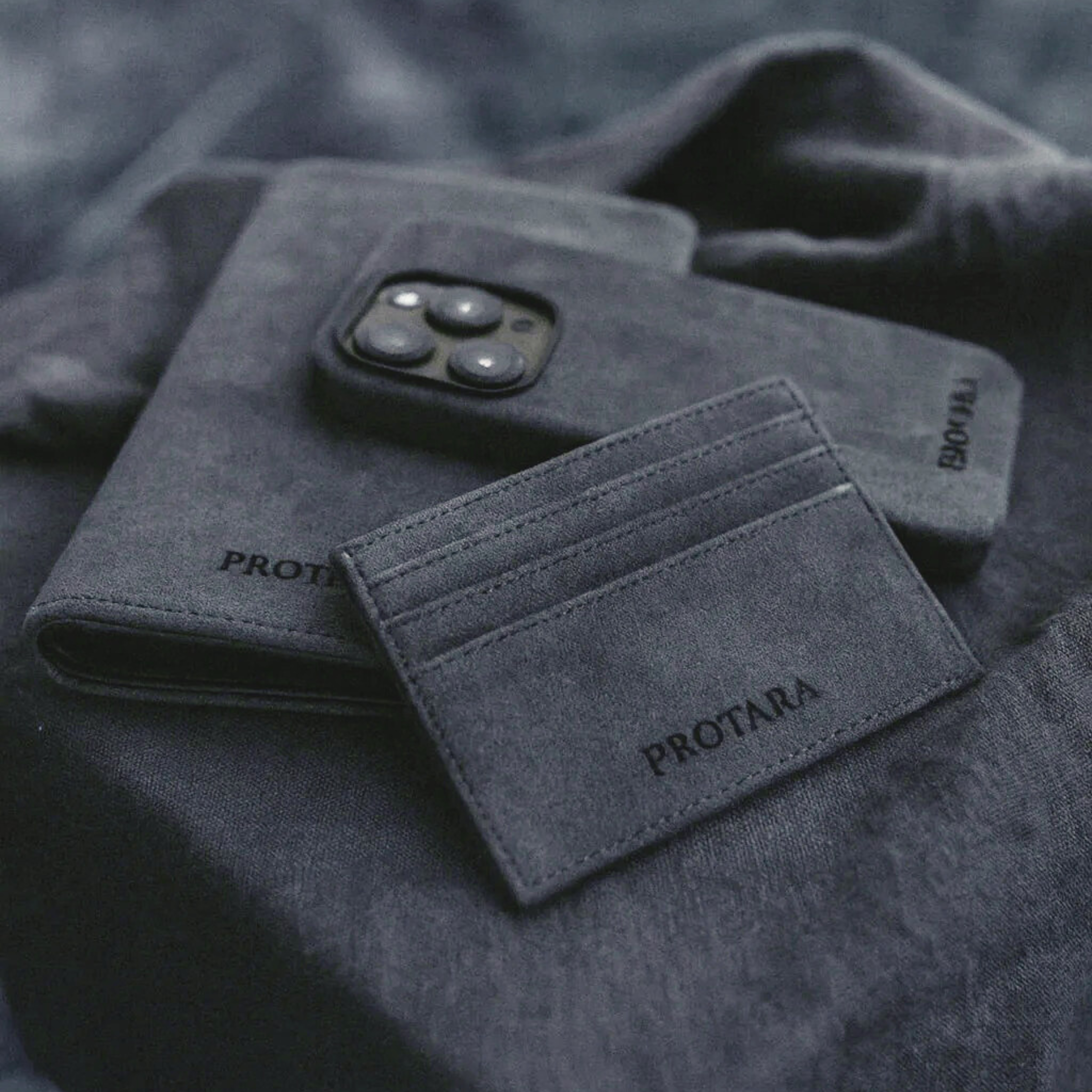 PROTARA Alcantara Kortholder - Midnight Jet Black
