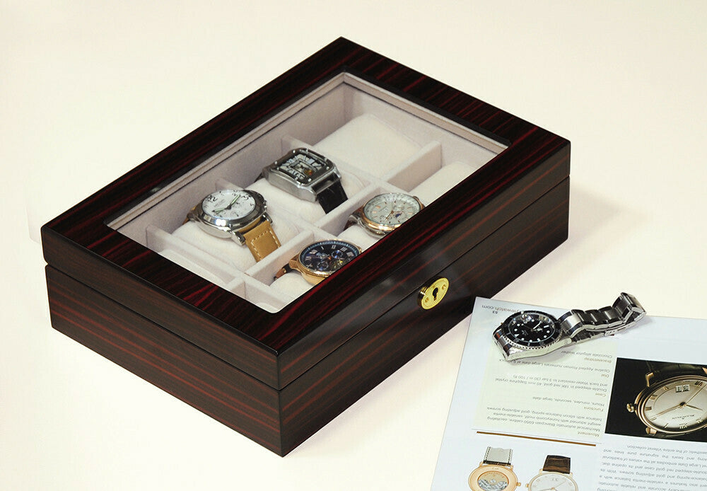 Urkasse i mørkt træ til 8 ure