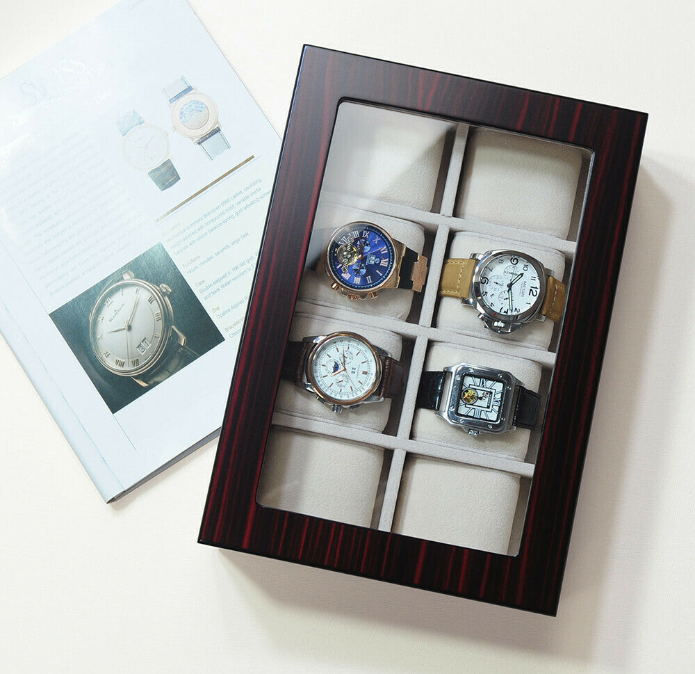 Urkasse i mørkt træ til 8 ure