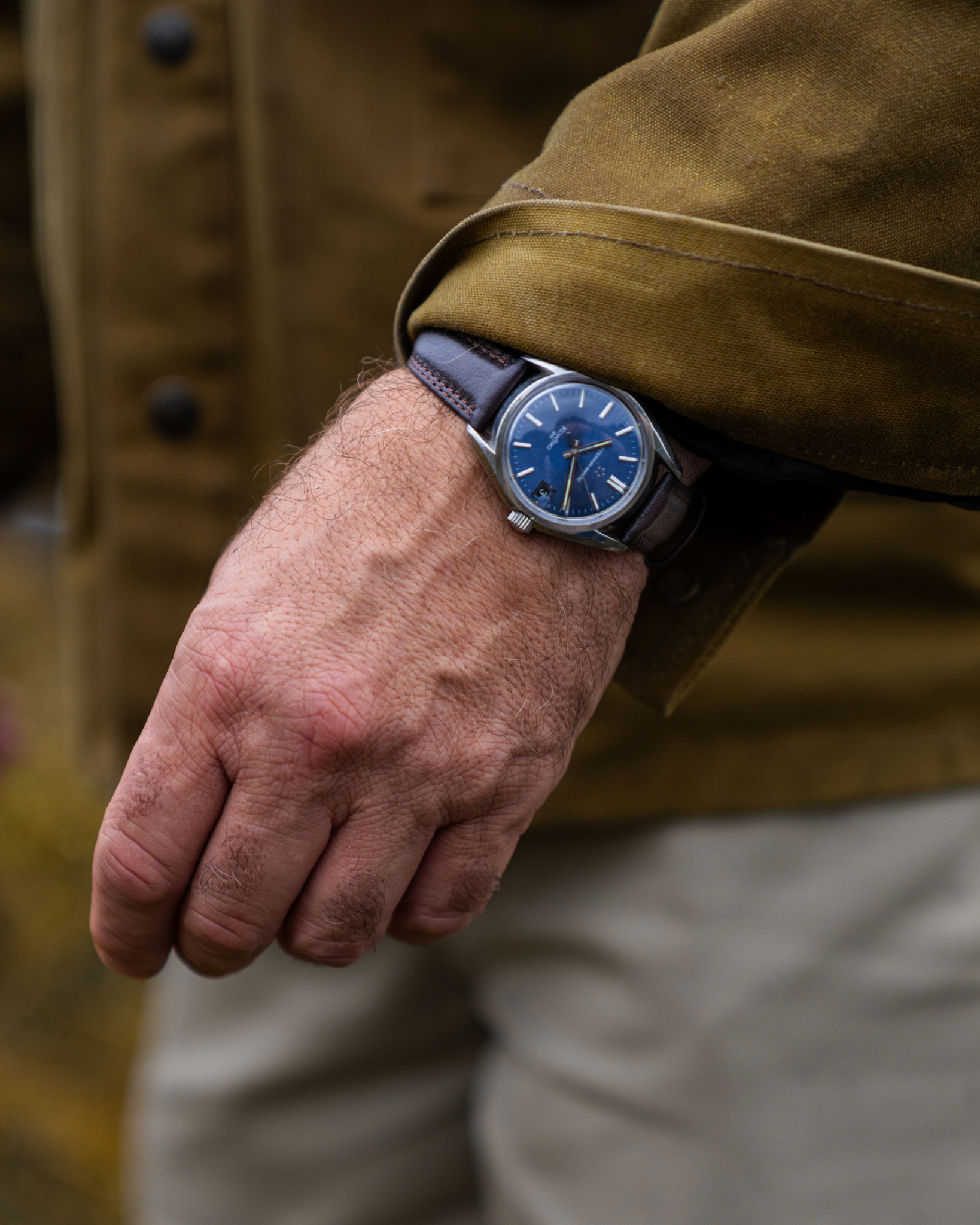 Lyon mørkebrun læderrem